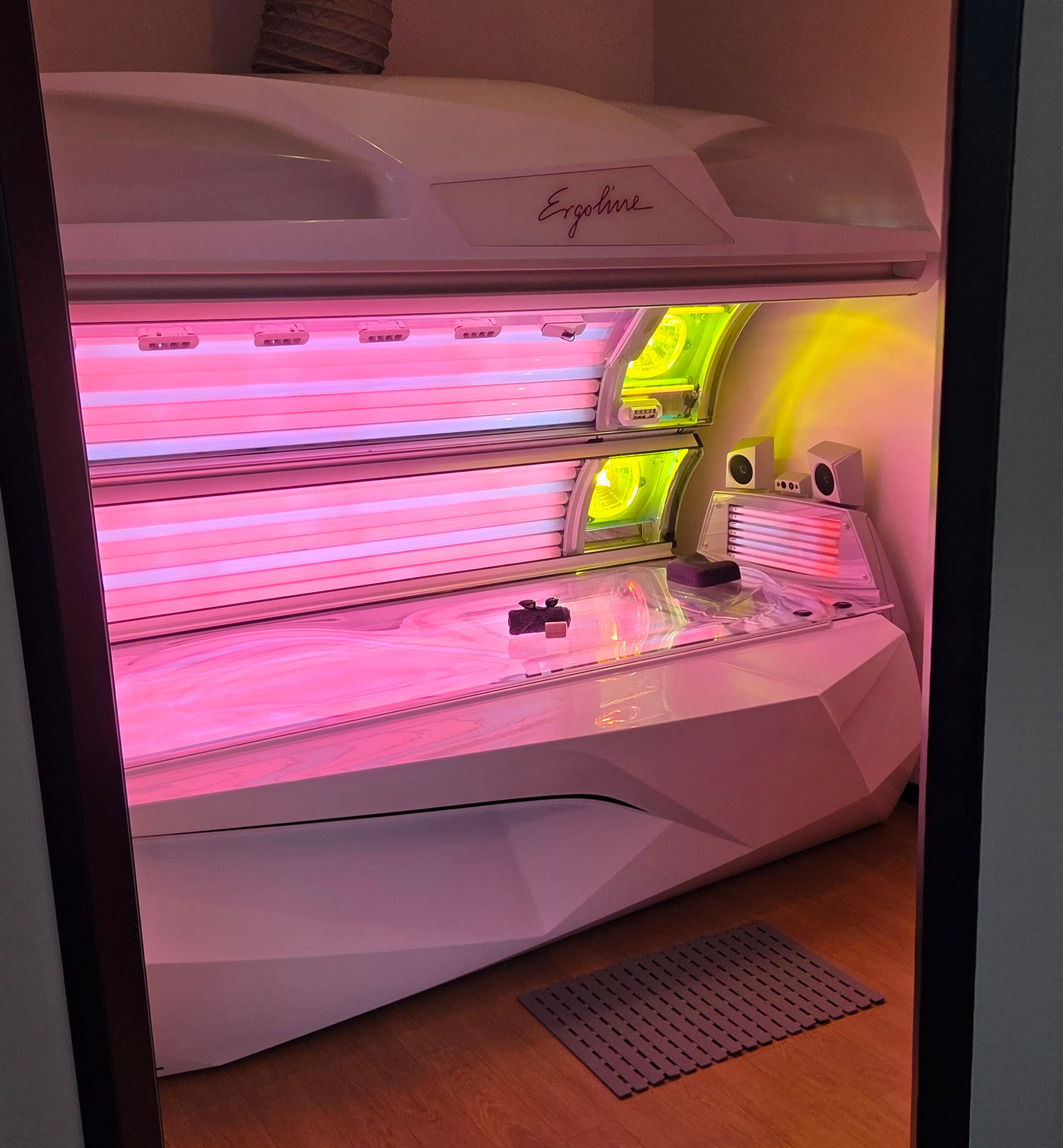 Solaria Beauty Studio — Solarium Bereich